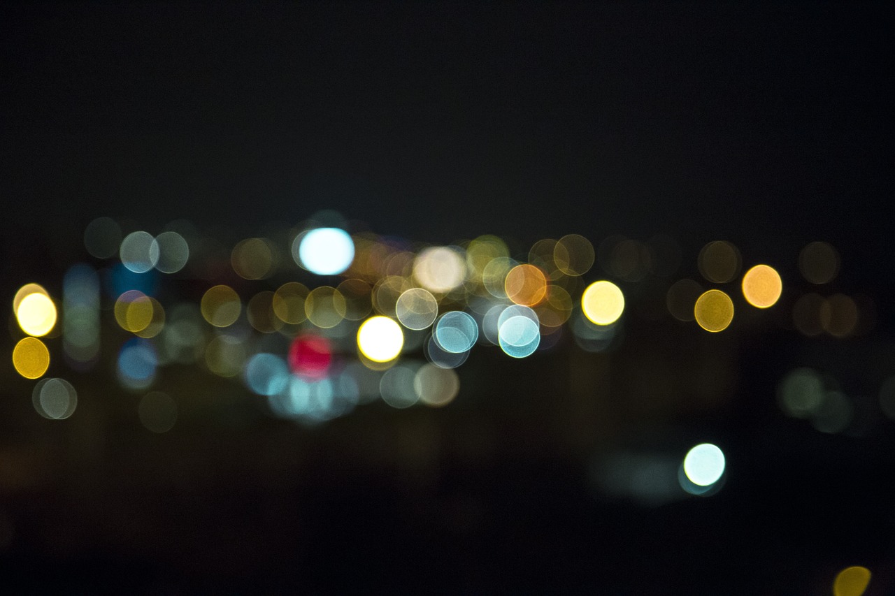 武汉夜景璀璨闪耀，都市画卷展现最新风貌